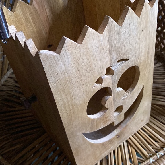 Creepy and Cute Solid Wood Frankenstein’s Monster Rope Handled Kooky Luminary 🎃 - Picture 10 of 16